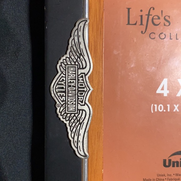 Harley-Davidson 4x6 easel back picture frame - Picture 2 of 5